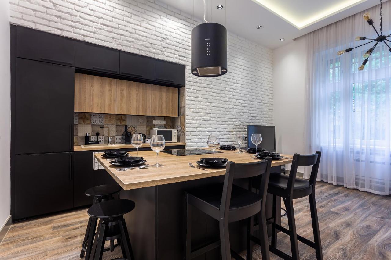 Alder Bridge Apartment Budapest Esterno foto